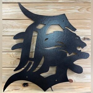 Detroit sports
Metal sign
